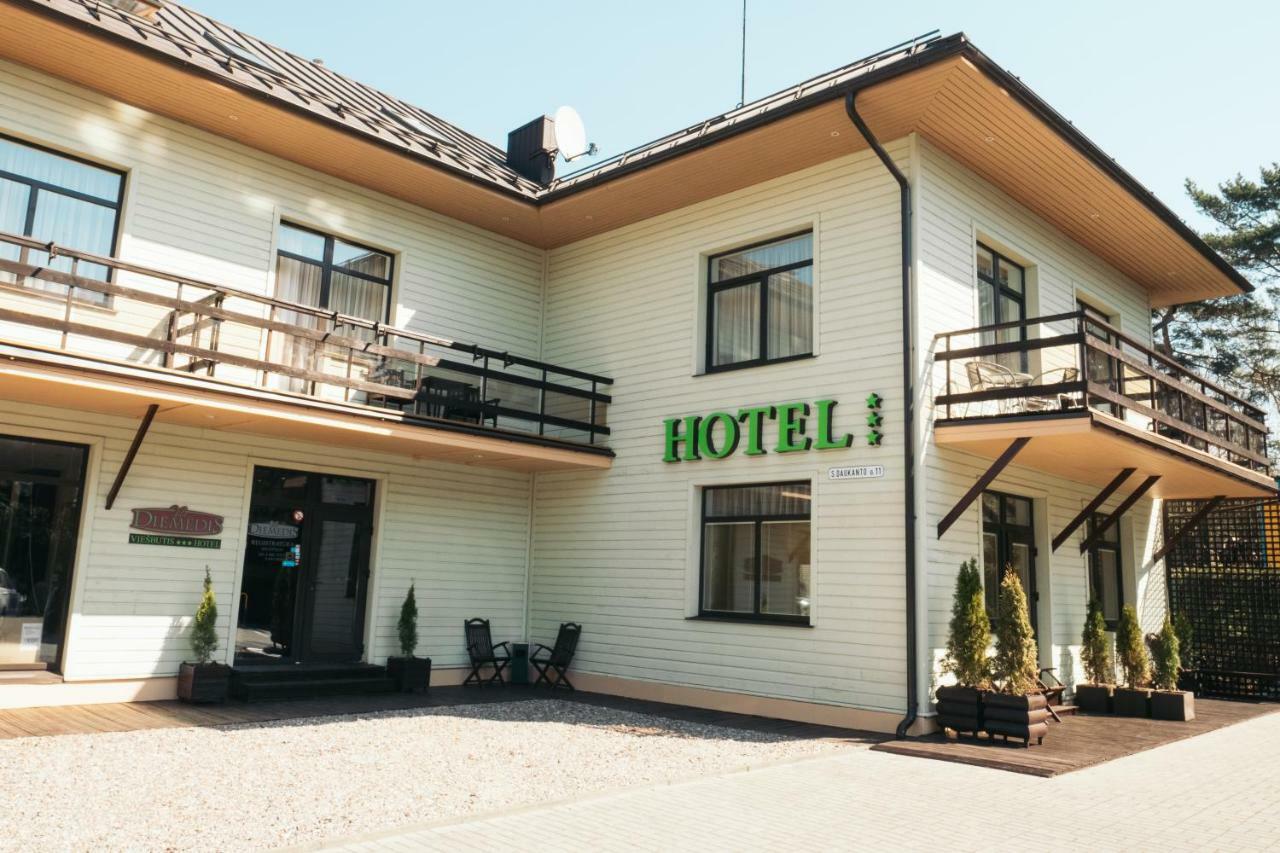 Hotel Vila Diemedis Паланга Екстер'єр фото
